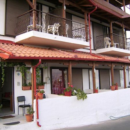 Vassilis Guesthouse Rapsáni Exterior foto